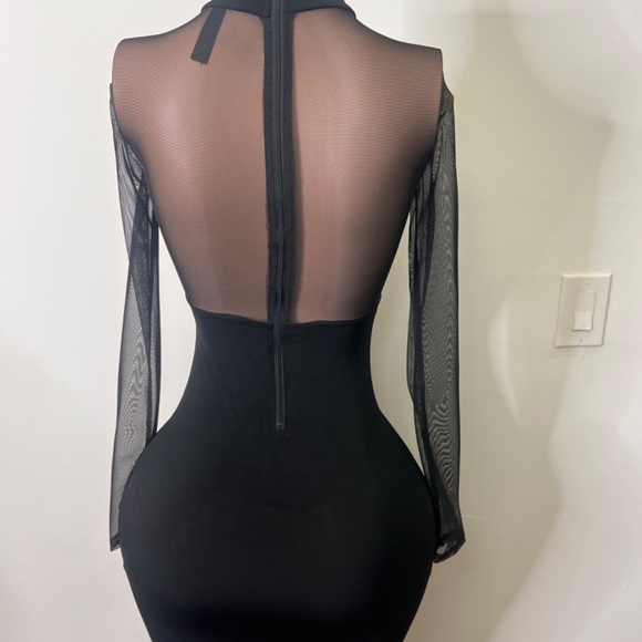 BLACK MIDI DRESS - Picture 3 of 4